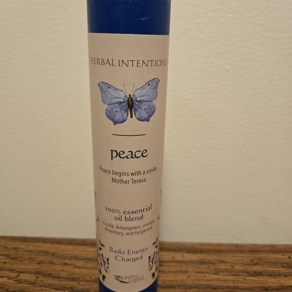 Herbal Intentions Peace Candle - Picture 1 of 1